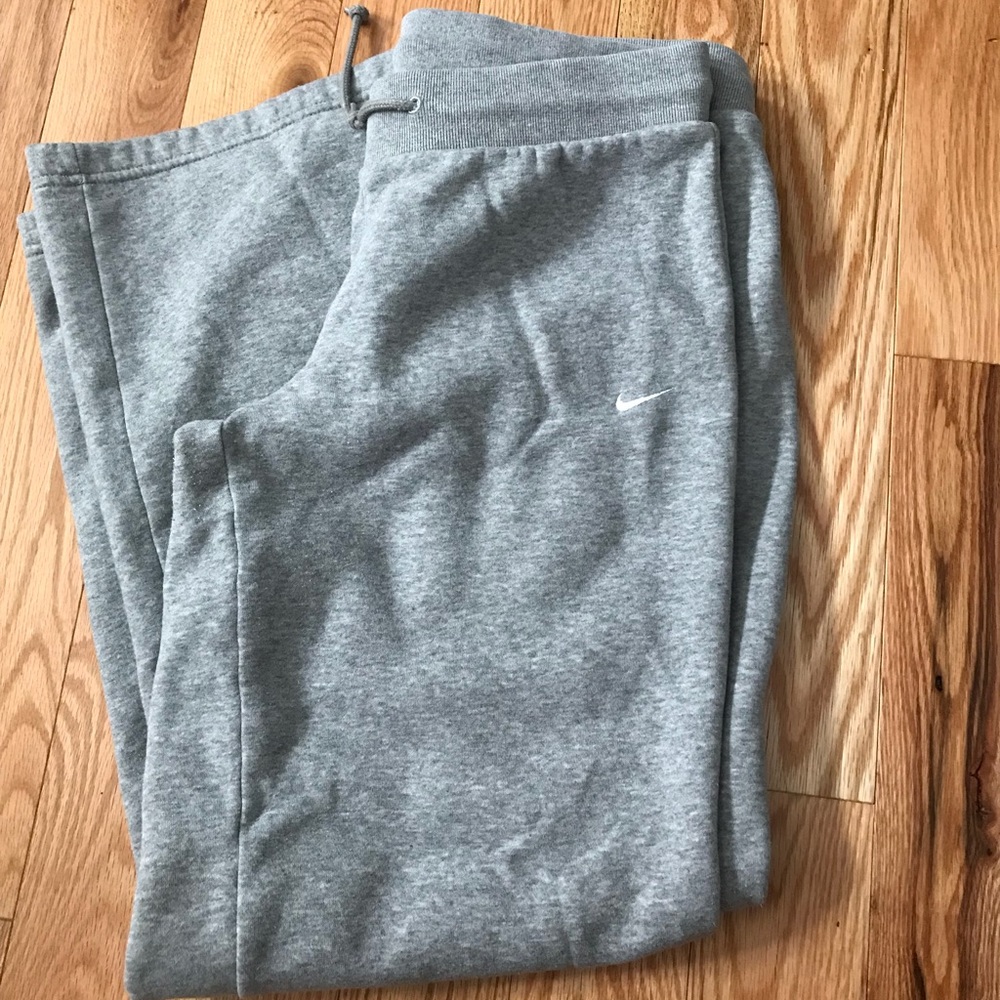 Nike gray sweatpants
